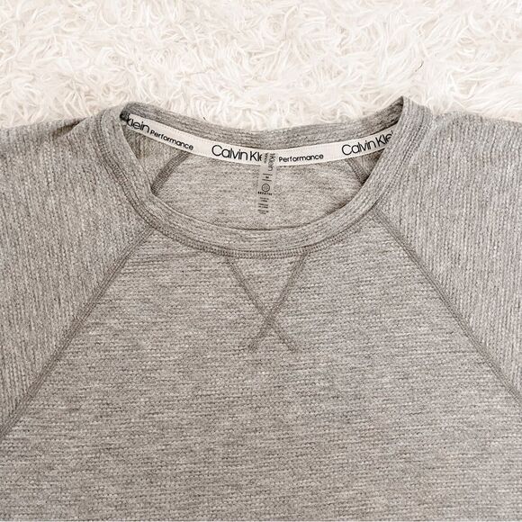 Calvin Klein Grey Short Sleeve Loungewear Athleisure Pullover Sweatshirt SZ M - Picture 5 of 9